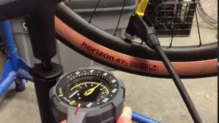 WTB Horizon Tire Seated Tubeless on Hookless Carbon Light Bicycle Rim with JoeBlow Booster
