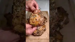 Курица с лимоном, чесноком и травами