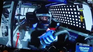 5 Larson & 19 briscoe crash on NASCAR cup series 1st anniversary 