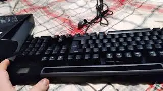 20$ rii k61c red back light blue switches mechanicl gaming keyboard