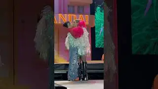 Lali lleva el &ldquo;chape tour&rdquo; al show de Miranda en Ferro
