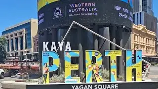 Walk through Perth City on. BEAUTIFUL day.