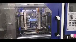 LANSON plastic syringe plunger injection molding machine