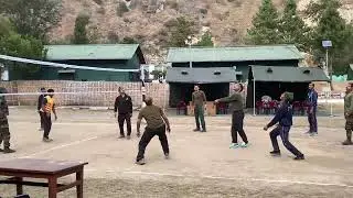 Volleyball tournament part 3          Ab Hmari team semi final me cheli gei 