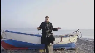 Vivillo - Hay Quien Espera (Official Video)