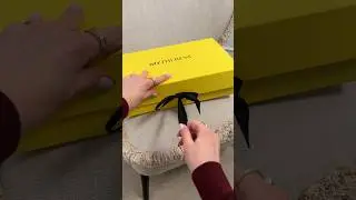 Let&rsquo;s unbox together two stunning designer sunnies from Mytheresa 🙌🏻