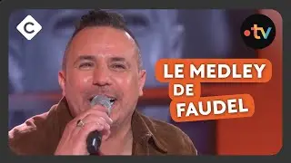“Dis-moi”, “Tellement je t’aime” et “Abdel Kader” en live par Faudel