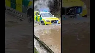 Hot Brakes&hellip;😅 #EmergencyResponse #Ambulance #999 #RiverCrossing #VolvoXC90 #SUV #NicelyDone #FYP