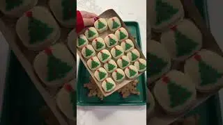 Christmas Cookies 🎄❄️🍪 #christmas #cookies #recipe #asmr #satisfying #holiday #viral #short #fyp
