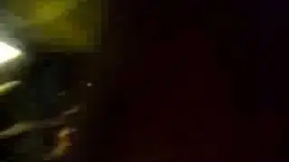 hij filmt :P lindebus