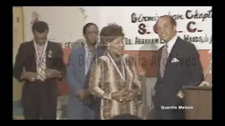 Birmingham Mayor Richard Arrington, Jr. Presents Dorothy Cotton with Key to the City (July 25, 1981)