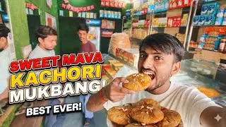 WORLD'S BEST Sweet Mava Kachori ! 🤤 Itna Meetha? दुनिया की सबसे अच्छी मिठाई मावा कचौरी  🤤इतना मीठा?