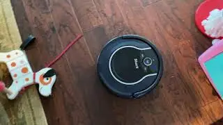 Shark Ion Robot in Action