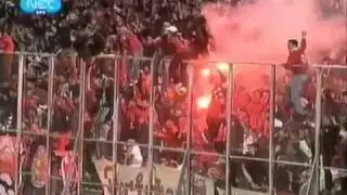 who have the best fans  OLYMPIAKOS OR panathinaikos???? the real video