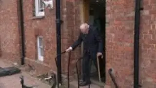 Captain Tom Moore departs to receive knighthood