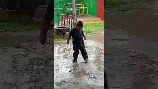 Awas Menmo Zodwa seyio kop taja sfga Hujan