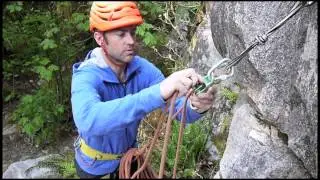 How to belay on a Multi pitch climb - Top Down Belay