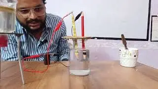 Water hydrolysis by pencils ( formation of hydrogen gas )