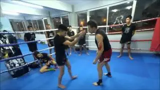 Muay Thai tips on clinch fighting by Rama camp
