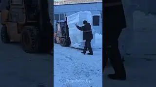 Разгрузка и установка машины для нанесения покрытий HCRE-1820 весом до 12т, габарит 12,19х2,44х2,59м