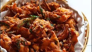 Aloo pyaz ke pakore easy recpie #desifood#foodie#minivideo#foodlover#trending#pindawale 