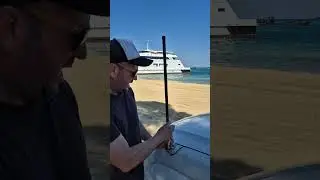 Strike Bullbar Mount Antenna Demo in Moreton Island #antenna #signalbooster