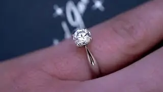 Кольцо со скидкой и с бриллиантом 0,5 карат от Diamond Gallery