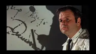 Lucio Fulci as graphologist in 