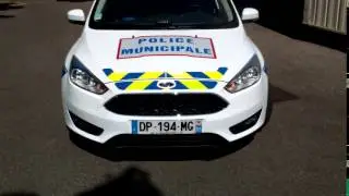 MaxiAvenue.com Ford Focus Break Police Municipale