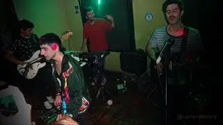 Planeta No - Ami, el ni&ntilde;o de las estrellas & Pi&ntilde;a Express (Barrio Yungay, Mayo 2016)