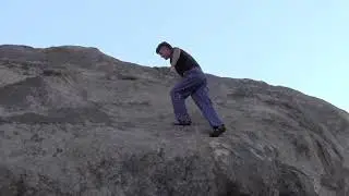 Daniel Mills at Joshua Tree boulders
