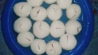 Bina milawt ka sudh chhena se bnaya gya h Rasgula, sponge Rasgula👌