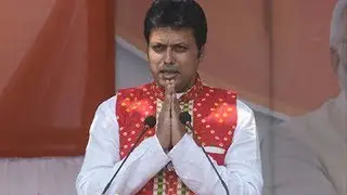Don&rsquo;t run after govt jobs, breed cows or open paan shops: Tripura CM to youth