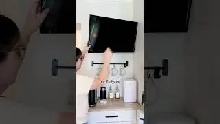 How to display beautiful art on any TV #homehacks #budgetdecor
