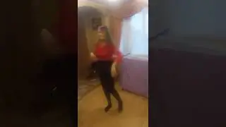 I very like dancing,I here on the birthday of my friend Stela 😊🥰 16 Oktovber,2025