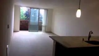 Apt #449 ~ Studio+Den