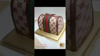Making a Gucci Bag Cake