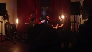 Reliant Tom at HiLo Catskill N.Y. 12/8/'17 (take 2)
