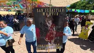Reciviendo de las hermandades de la cabalgata 🤠🤠🤠San Sebastian de la Frontera