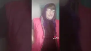 баьушка в магазине