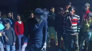 Dance on deewani mastani remix #explorepage #dance #popping #poppingdancer #dancer