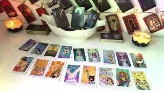 Лев &mdash; Я плакала. Тебе стоит присесть, чтобы прочитать это сообщение&hellip; Лев любит гадание на картах ...