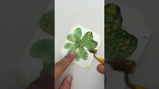 Green leaf and gold border, it cannot get better then this #makeacard #watercolorpainting