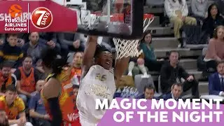 7DAYS Magic Moment of the Night: Pons goes pow!