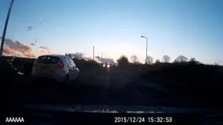 Overturned car - Oxspring - 24/12/2015