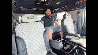2023 Freightliner M2 106 Laredo (11N231921)