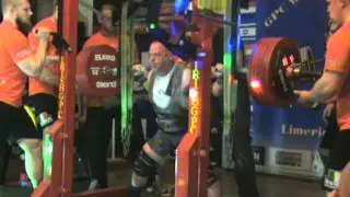 Gerry McNamara lifting 350kg