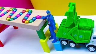 Marble Run Race ☆ HABA Slope & Retro Makita Truck, Excavator, Garbage Truck, Dump Truck, Ambulances
