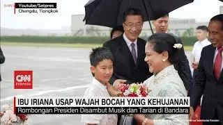 Ibu Iriana Usap Wajah Bocah yang Kehujanan
