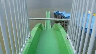 Prinsenmeer - Freefall-Rutsche (groene speedglijbaan buiten)